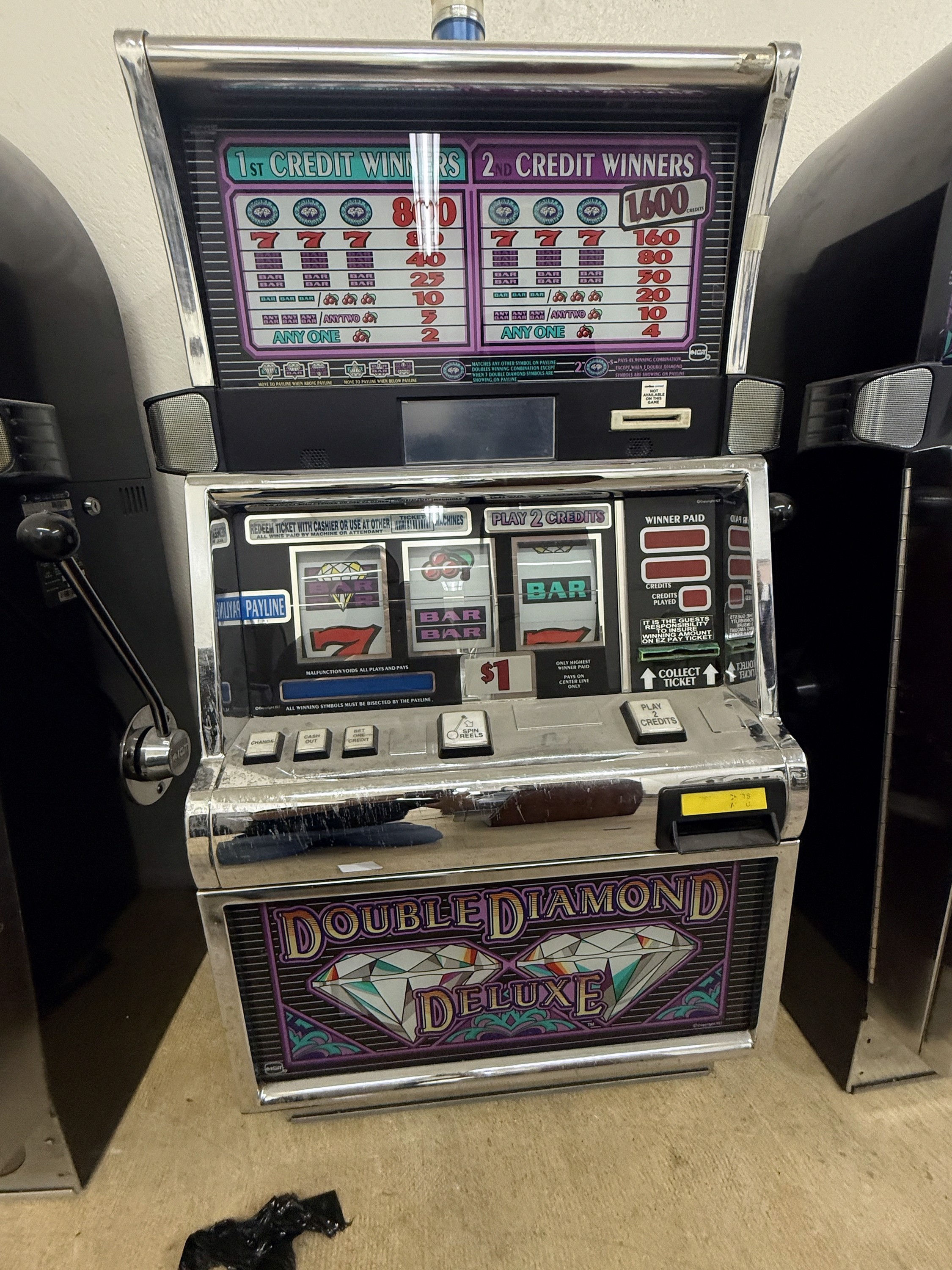 IGT Reel Spinner Double Diamond Deluxe