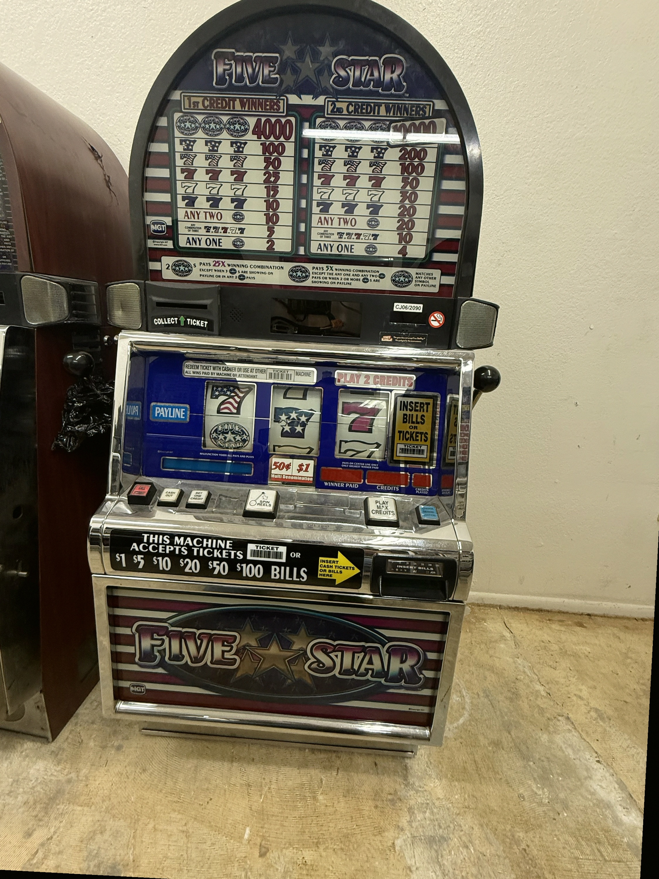 IGT Reel Spinner Five Star