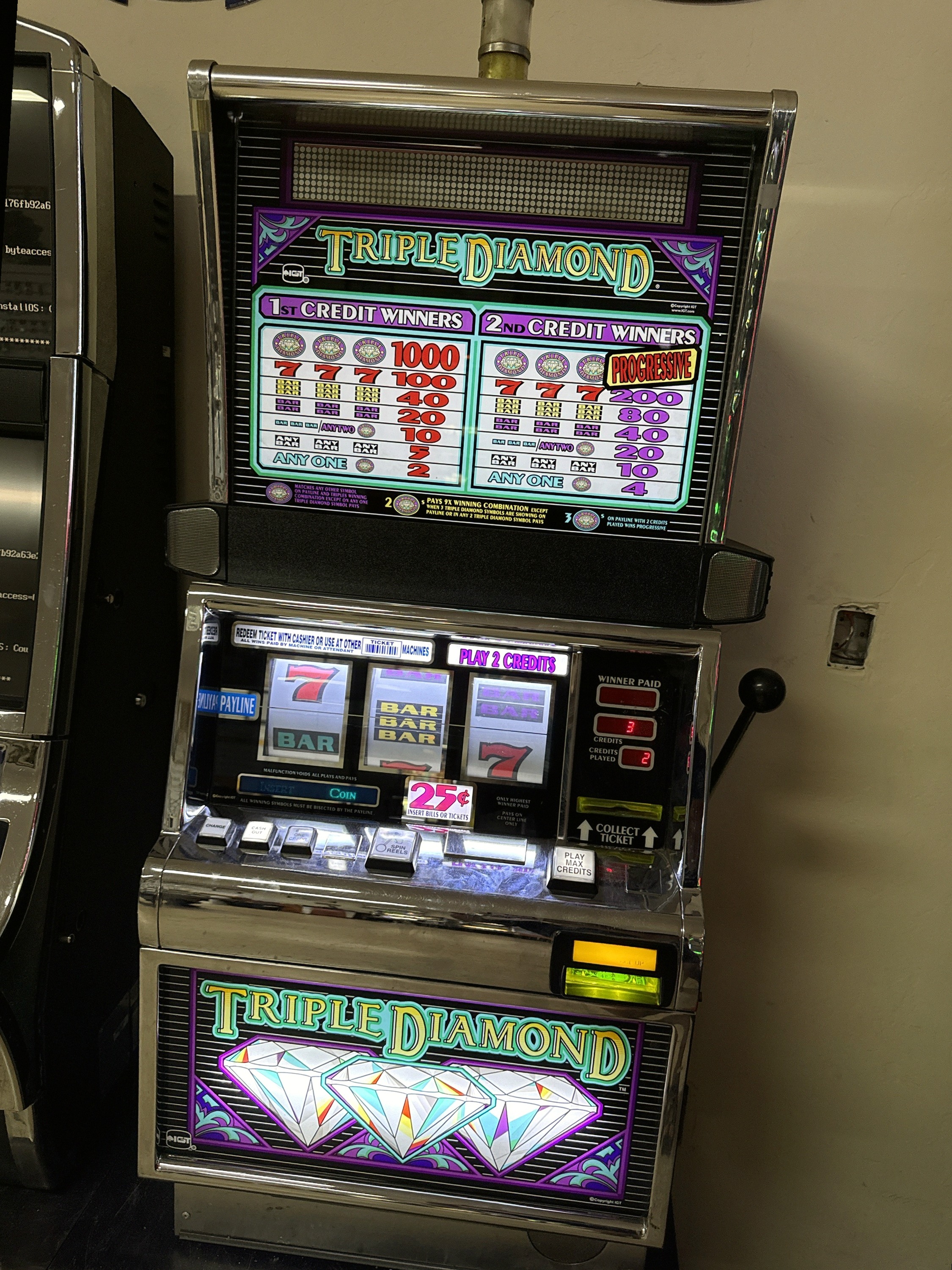 IGT Reel Spinner Triple Diamond