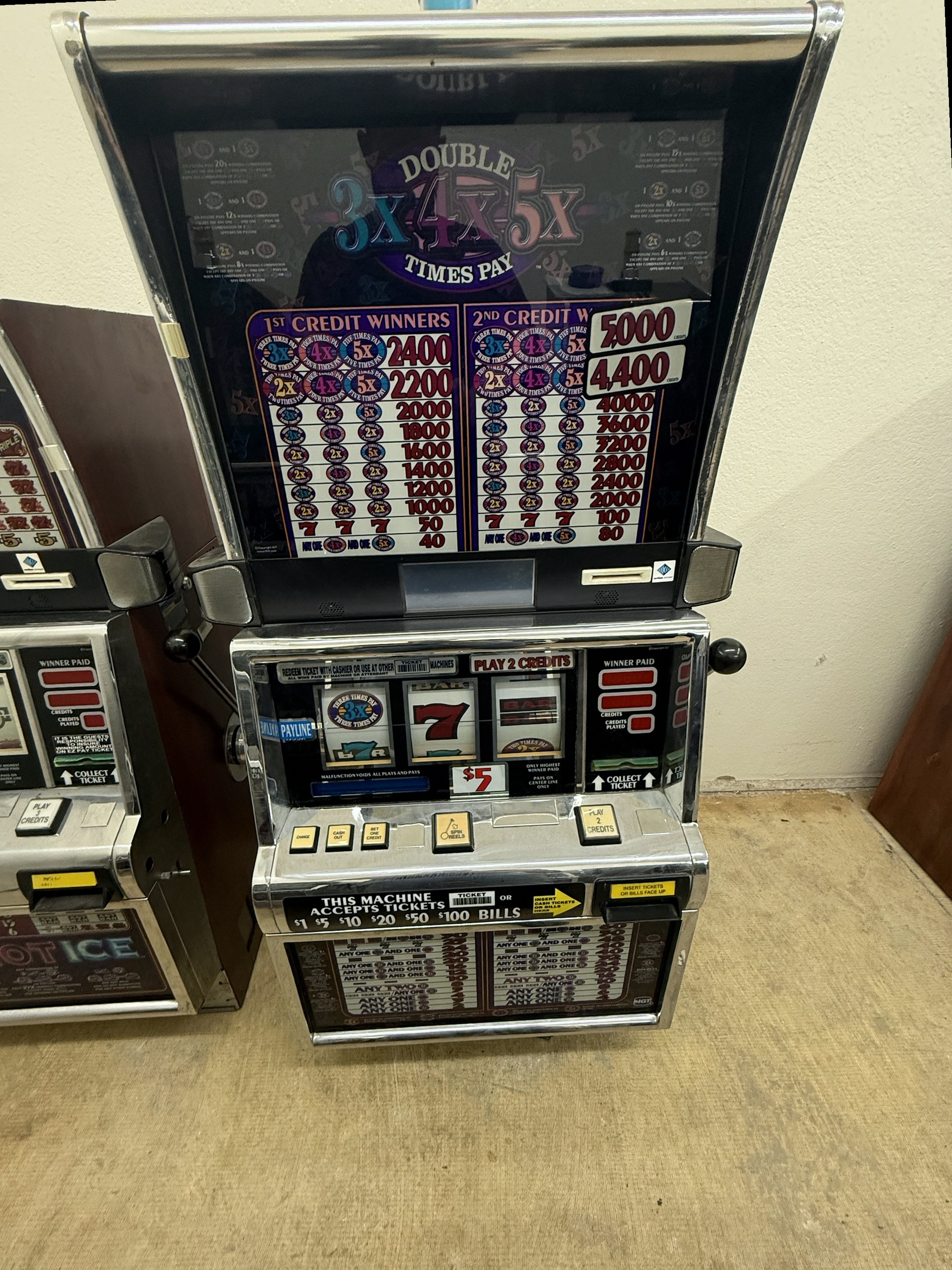 IGT S2000 Reel Spinner Double 3x4x5x Times Pay