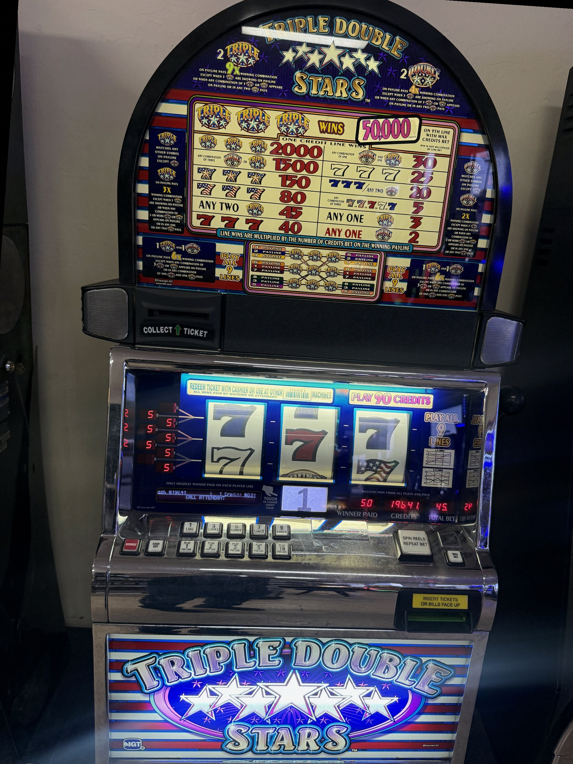 IGT S2000 Reel Spinner Triple Double Stars